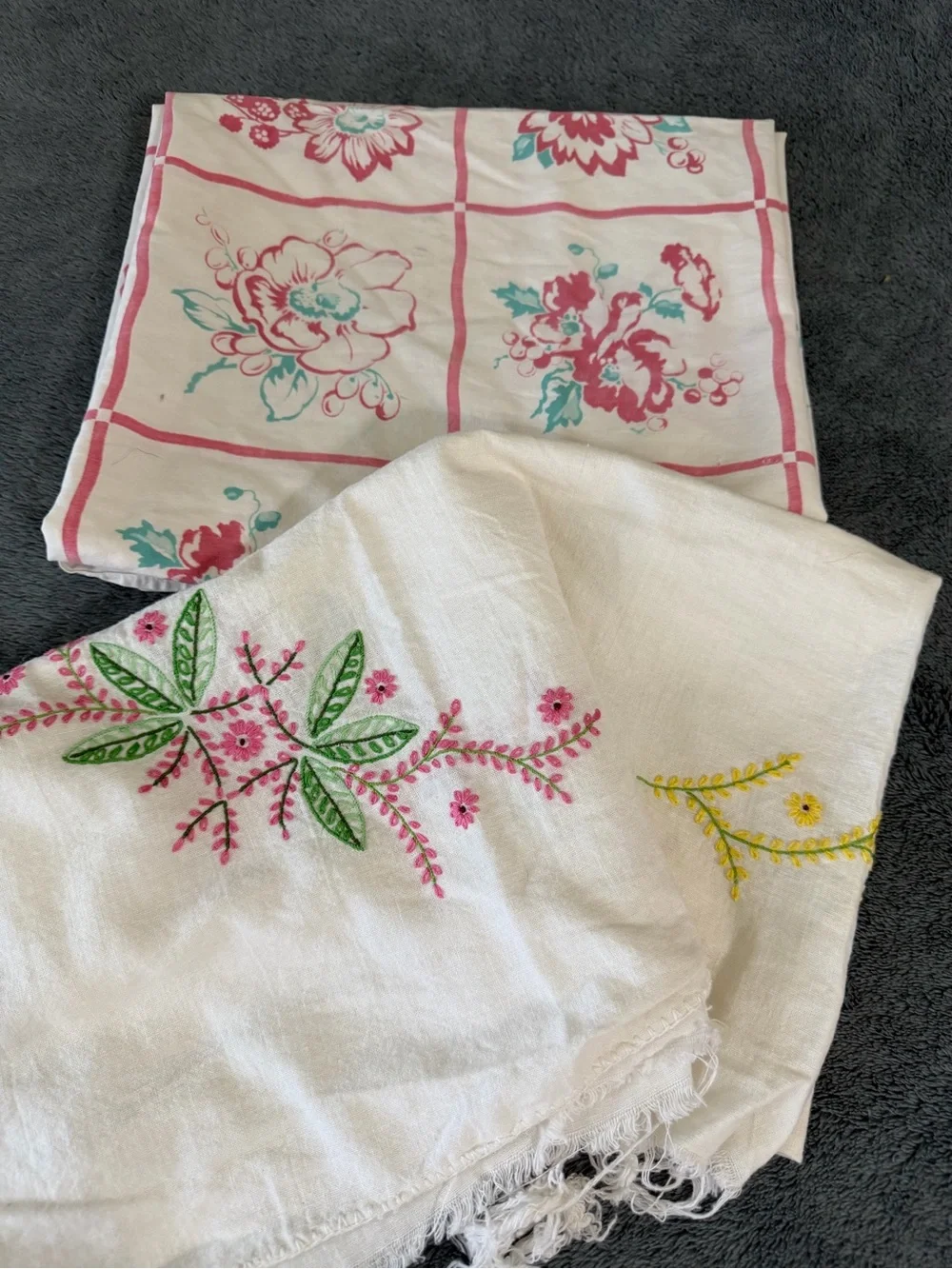 Vintage Floral Embroidered and Printed tablecloth sets-well love